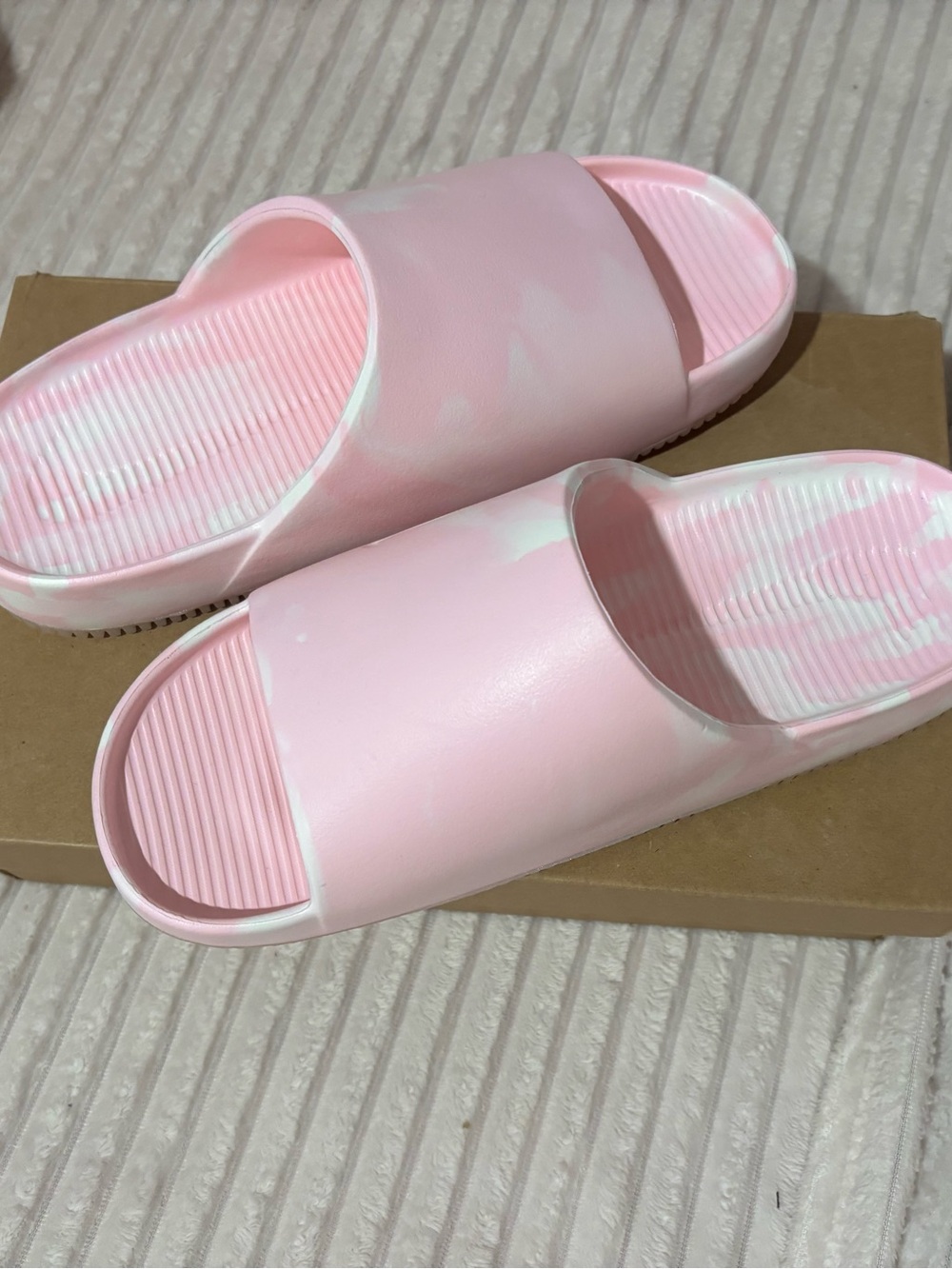 Nike Light Pink Marble Slide Sandals - Picture 4 of 6